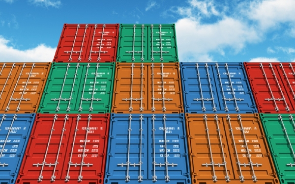 Container lạnh là một dạng của container nhiệt, thường được dùng để bảo quản, vận chuyển các mặt hàng yêu cầu duy trì nhiệt độ ổn định